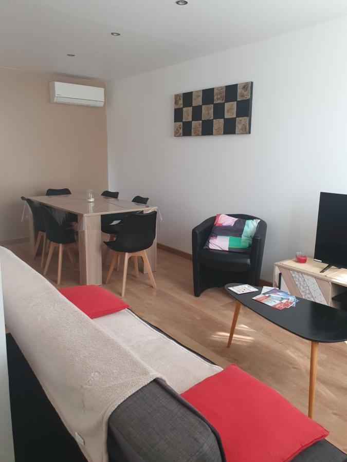 Appartement privé dans maison individuelle Le Grau-du-Roi Extérieur photo